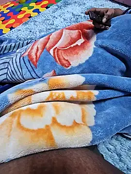 Queen143King143 online show from 01.10.26