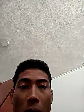 CrIs1dtian3 online show from 01.14.26