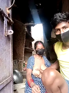 Snapshot of Shivanisingh4 chatting on 03.27.26 Shivanisingh4 online show from 03.27.26