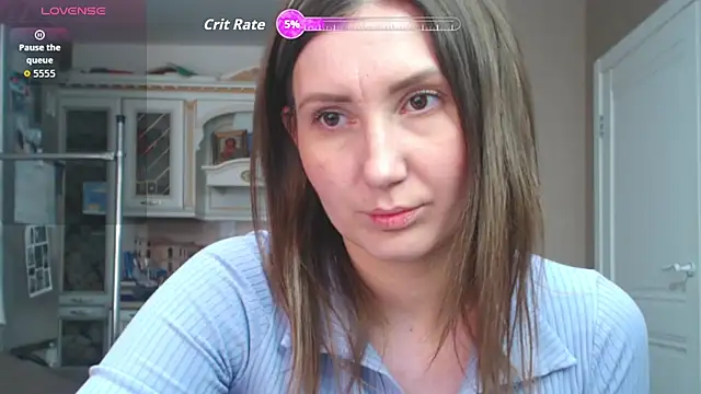 NikkiKiss    online show from 02.21.26