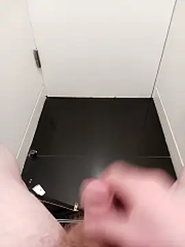 Hertsguy1984 online show from 03.12.26