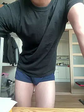 Snapshot of Alexkimsumin chatting on 05.10.26 Alexkimsumin online show from 05.10.26