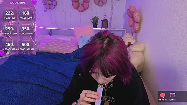 Ashley Veil online show from 04.23.26