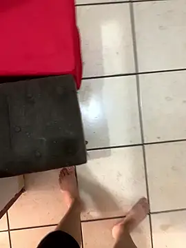 Snapshot of jhon01605 chatting on 01.12.26 jhon01605 online show from 01.12.26