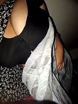 Snapshot of Kanna5115 chatting on 02.20.26 Kanna5115 online show from 02.20.26