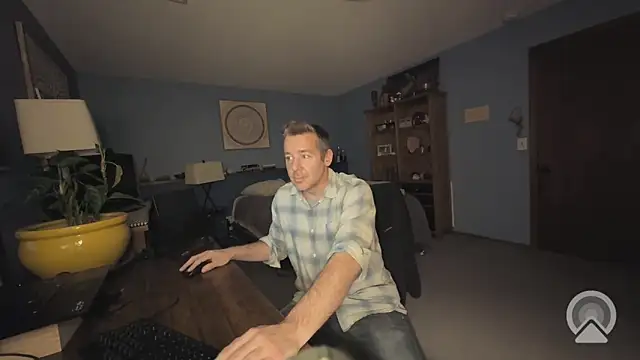 chrisw8140 online show from 04.23.26