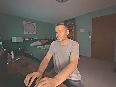chrisw8140 online show from 06.11.26