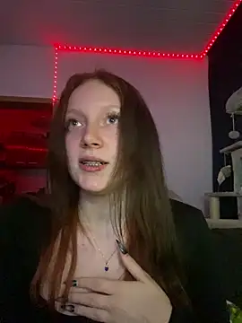 Snapshot of YoungLisaa18 chatting on 03.05.26 YoungLisaa18 online show from 03.05.26