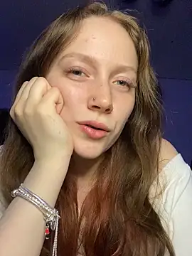 Snapshot of YoungLisaa18 chatting on 03.25.26 YoungLisaa18 online show from 03.25.26