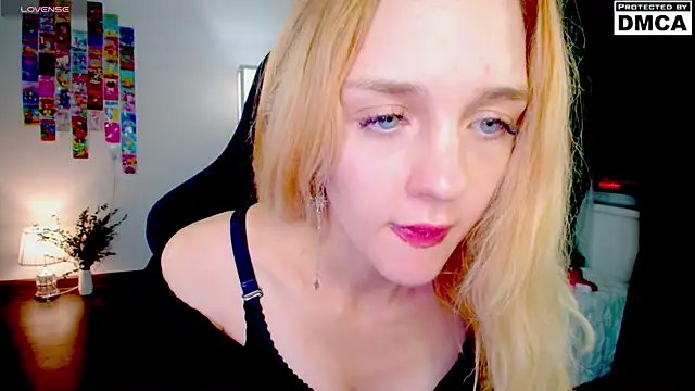 sailormoon666  online show from 07.25.26