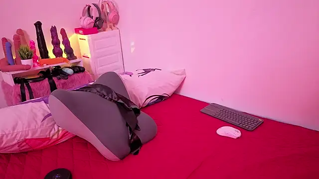 25sweetlilbunny online show from 06.22.26