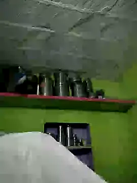 Snapshot of Cute_Pari9 chatting on 02.08.26 Cute Pari9 online show from 02.08.26