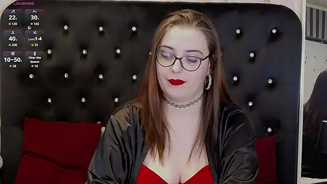 JulieAnnX online show from 05.07.26