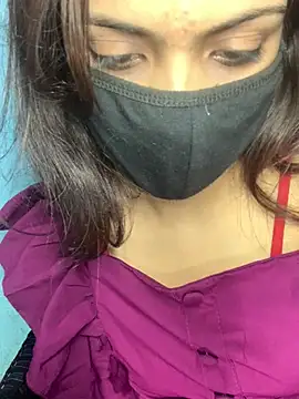 Snapshot of Horny-nishaa chatting on 01.18.26 Horny-nishaa online show from 01.18.26