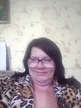 NysiOlsen online show from 05.04.26