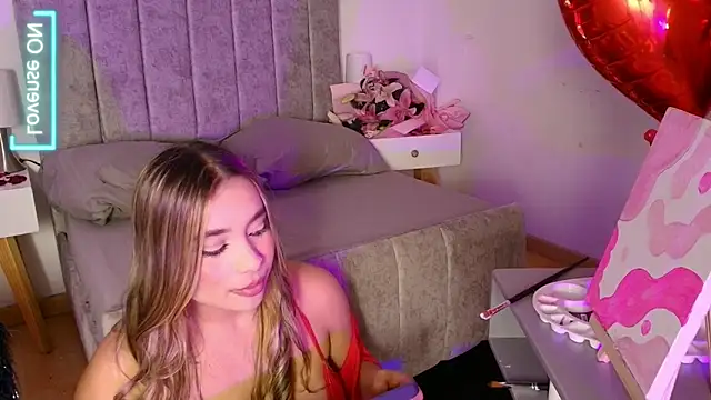 Lucy Carson  online show from 02.15.26