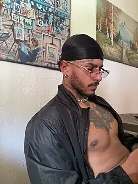 Snapshot of liyamjunior chatting on 03.13.26 liyamjunior online show from 03.13.26