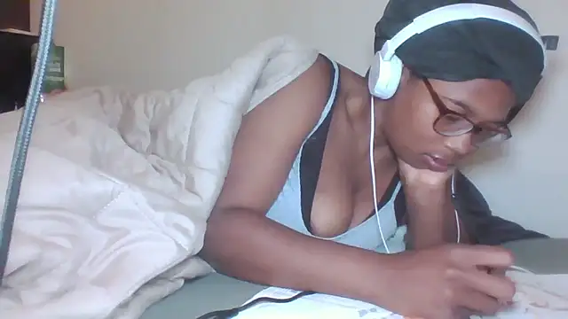 Snapshot of xxxdanidoomsdayxxx chatting on 04.18.26 xxxdanidoomsdayxxx online show from 04.18.26