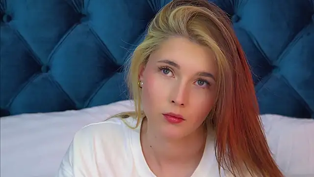 VanessaCelesti online show from 04.29.26