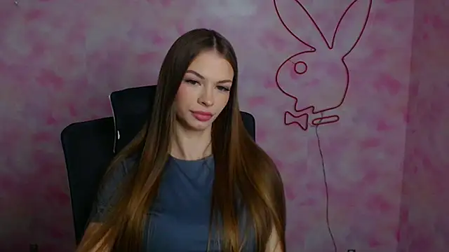 Lina Loveuu online show from 04.27.26