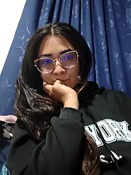 Freyarosse online show from 02.25.26