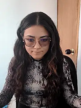 Freyarosse online show from 03.03.26