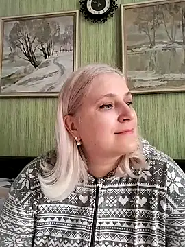 Snapshot of NyushaLollipop chatting on 02.16.26 NyushaLollipop online show from 02.16.26