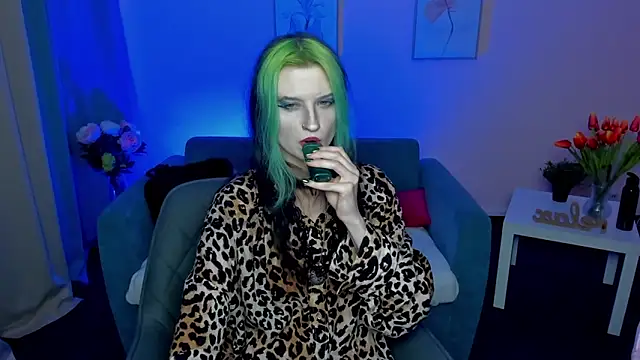 Snapshot of ToxicKittyy chatting on 01.15.26 ToxicKittyy online show from 01.15.26