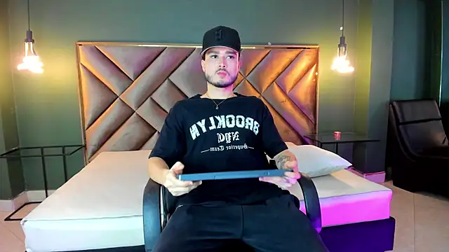Salvattore Muller online show from 07.16.26