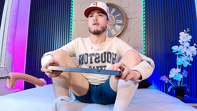 Salvattore Muller online show from 07.25.26