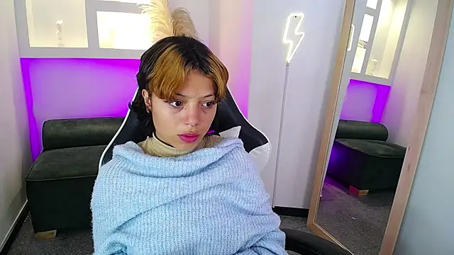 melodyy as online show from 04.20.26