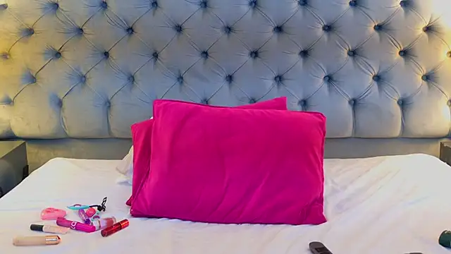 AshleyGingerr online show from 04.28.26