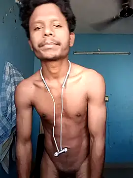 Snapshot of stylee_satheesh chatting on 02.19.26 stylee satheesh online show from 02.19.26