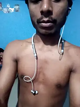 Snapshot of stylee_satheesh chatting on 02.22.26 stylee satheesh online show from 02.22.26