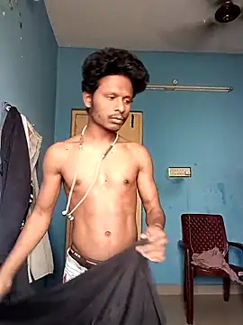 Snapshot of stylee_satheesh chatting on 03.03.26 stylee satheesh online show from 03.03.26