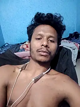 Snapshot of stylee_satheesh chatting on 03.07.26 stylee satheesh online show from 03.07.26