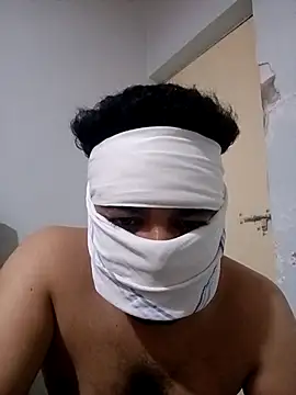Snapshot of gujjuboysexy123 chatting on 05.09.26 gujjuboysexy123 online show from 05.09.26