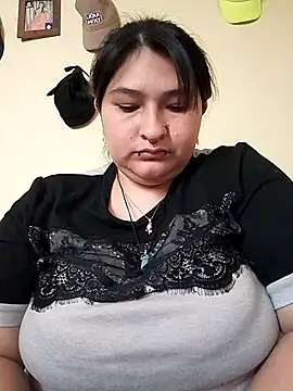 Snapshot of LauraHorny69 chatting on 06.20.26 LauraHorny69 online show from 06.20.26