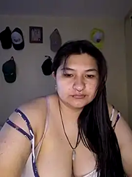 Snapshot of LauraHorny69 chatting on 06.27.26 LauraHorny69 online show from 06.27.26