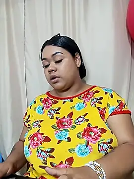 Snapshot of cami__sexy chatting on 02.06.26 cami sexy online show from 02.06.26