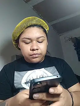 Snapshot of cami__sexy chatting on 02.19.26 cami sexy online show from 02.19.26