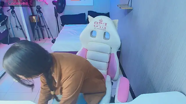Veronica miiller online show from 06.20.26