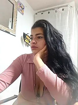 Scarlett Hot69 online show from 04.26.26