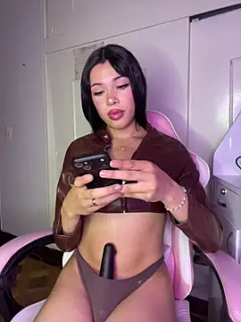 DollCamila online show from 04.20.26