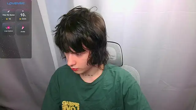 LeonBoykisser online show from 05.01.26