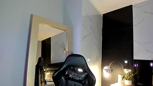 KomiCatt online show from 02.18.26