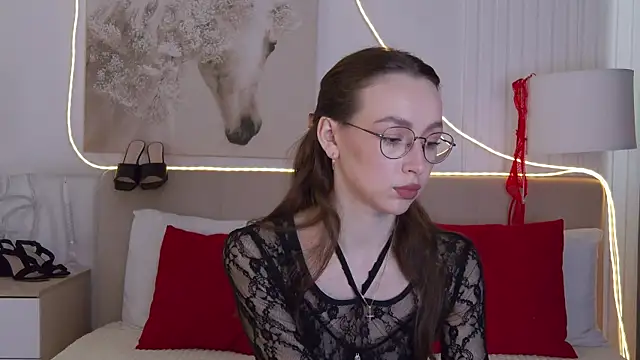 Emily Simon online show from 04.25.26