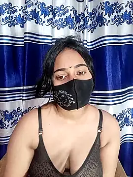 Snapshot of Red-Bird2 chatting on 03.01.26 Red-Bird2 online show from 03.01.26