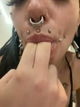 demonLamia online show from 05.05.26