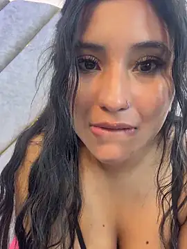 valenlopezz  online show from 06.21.26